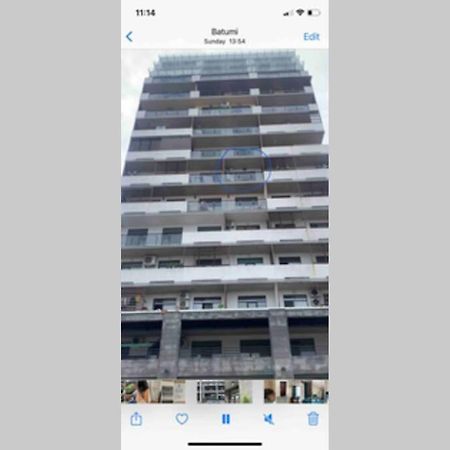 Geverse Apartment Batumi Eksteriør bilde