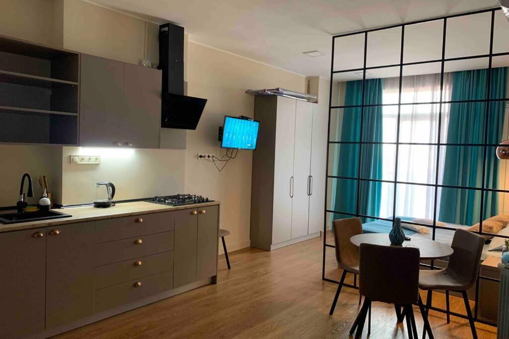 Geverse Apartment Batumi Eksteriør bilde