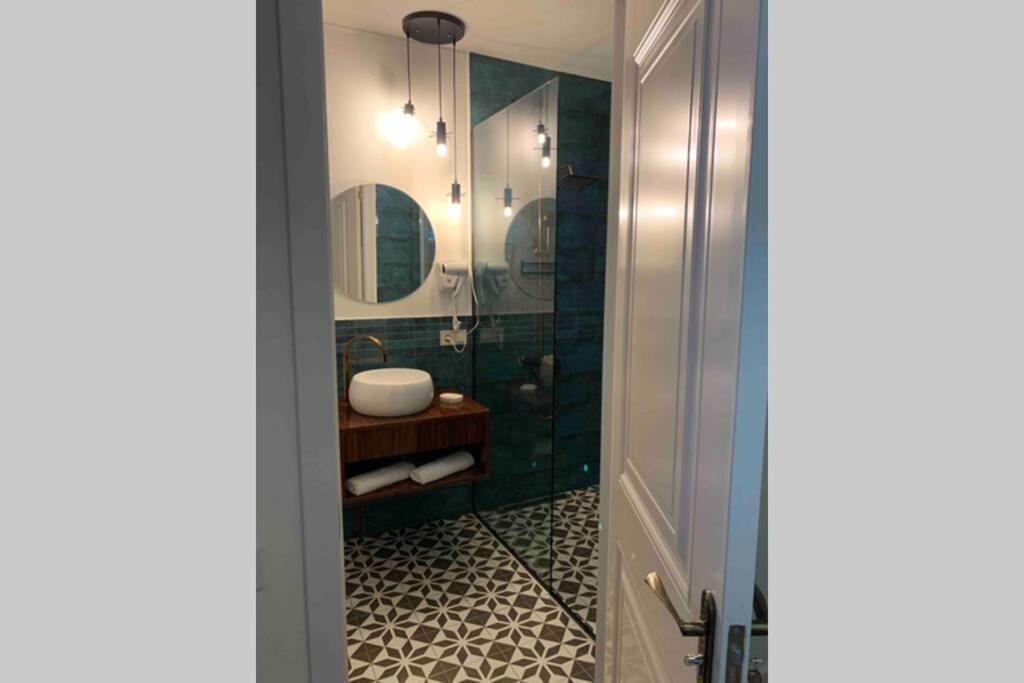 Geverse Apartment Batumi Eksteriør bilde