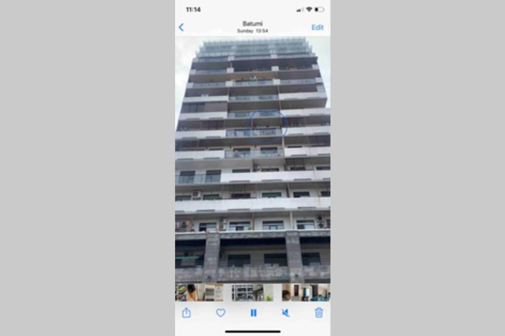 Geverse Apartment Batumi Eksteriør bilde